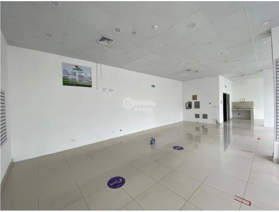 VIA ESPAÑA / PH PREMIUM / LOCAL / 102M / 2 ESPACIOS ABIERTOS / VACIO
