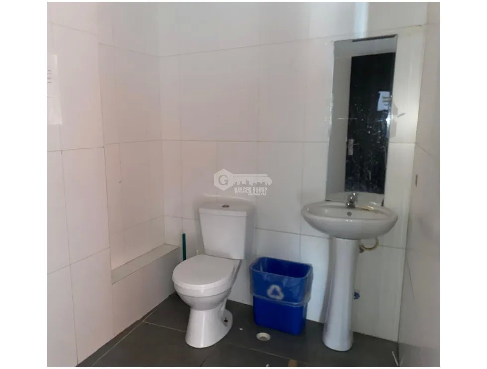 VIA ESPAÑA / PH PREMIUM / LOCAL / 254m2/ 2 ESPACIOS ABIERTOS / VACIO