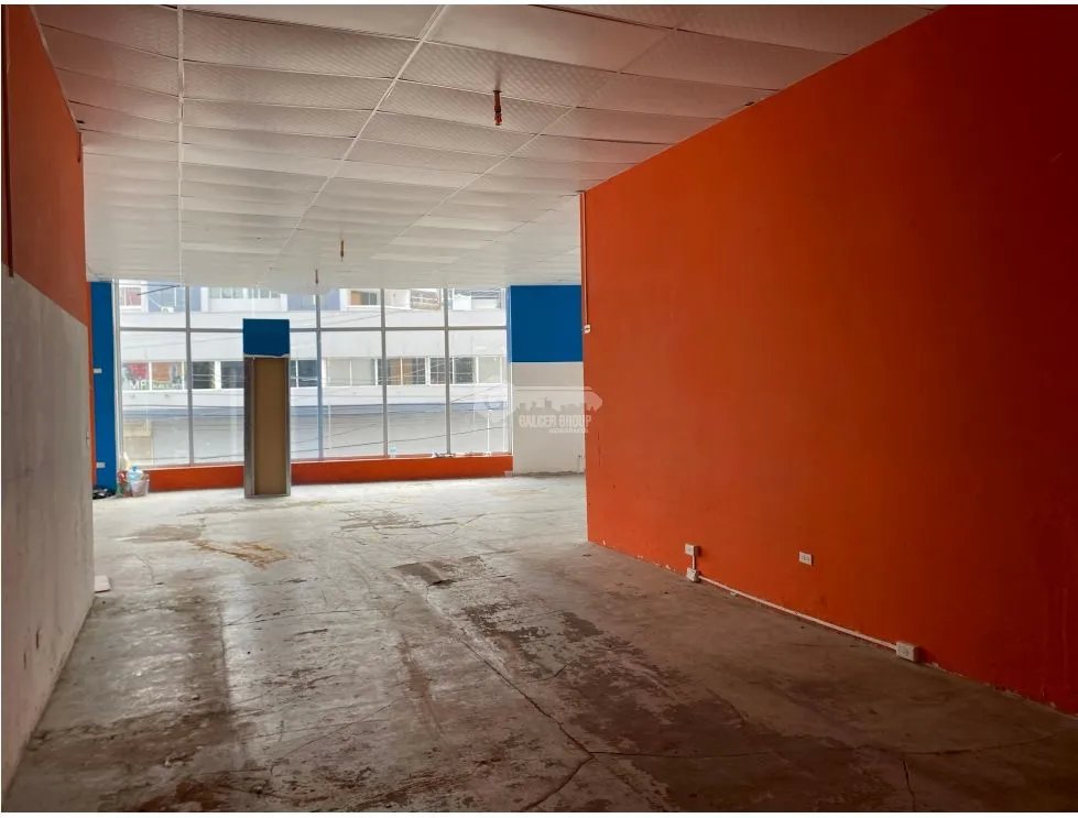 VIA ESPAÑA / PH PREMIUM / LOCAL / 254m2/ 2 ESPACIOS ABIERTOS / VACIO