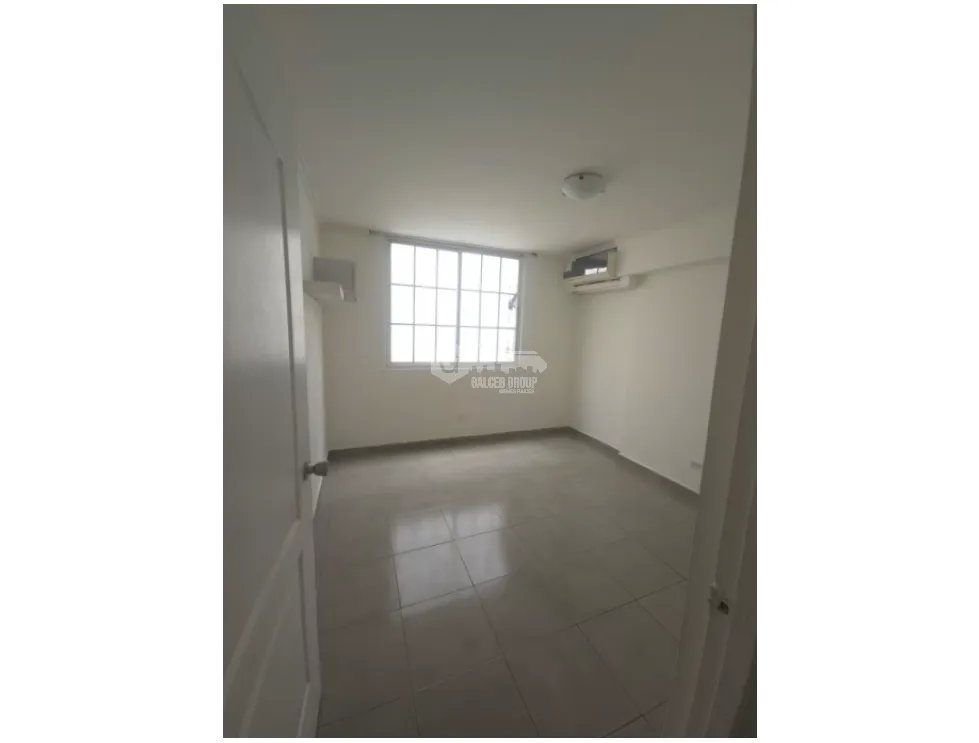 Apartment for sale in Llano Bonito