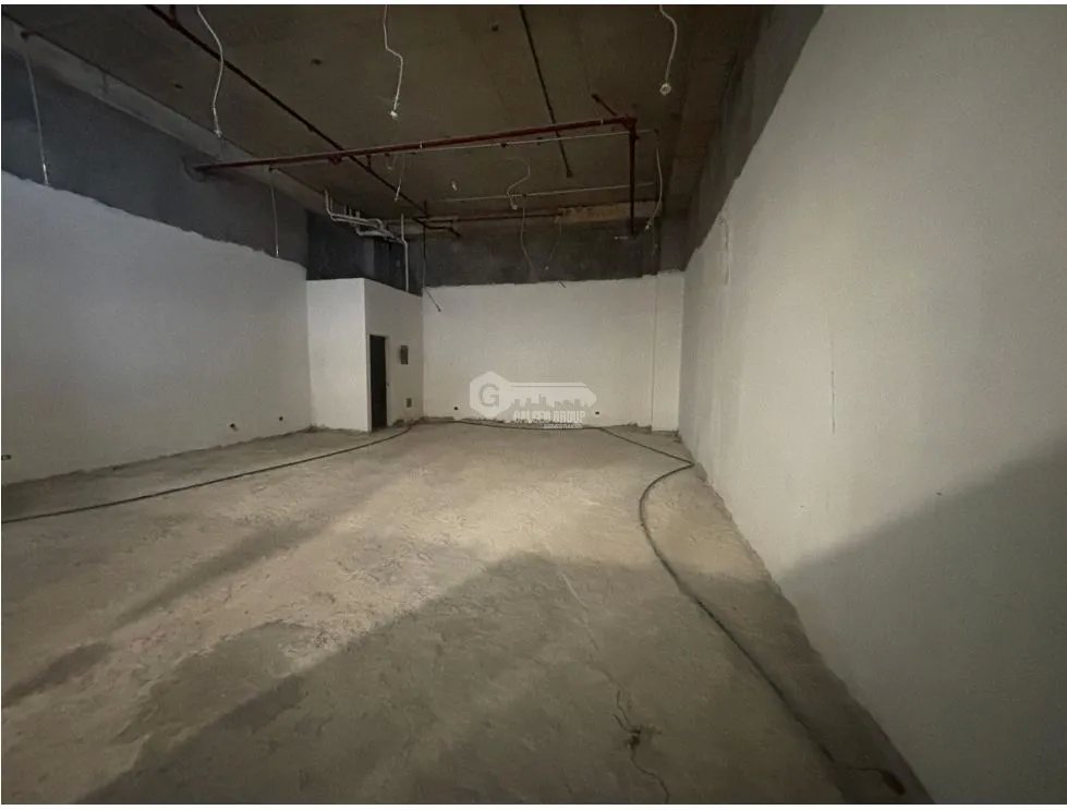 ARRAIJAN / WESTLAND MALL / LOCAL COMERCIAL / 98M / PLANTA BAJA