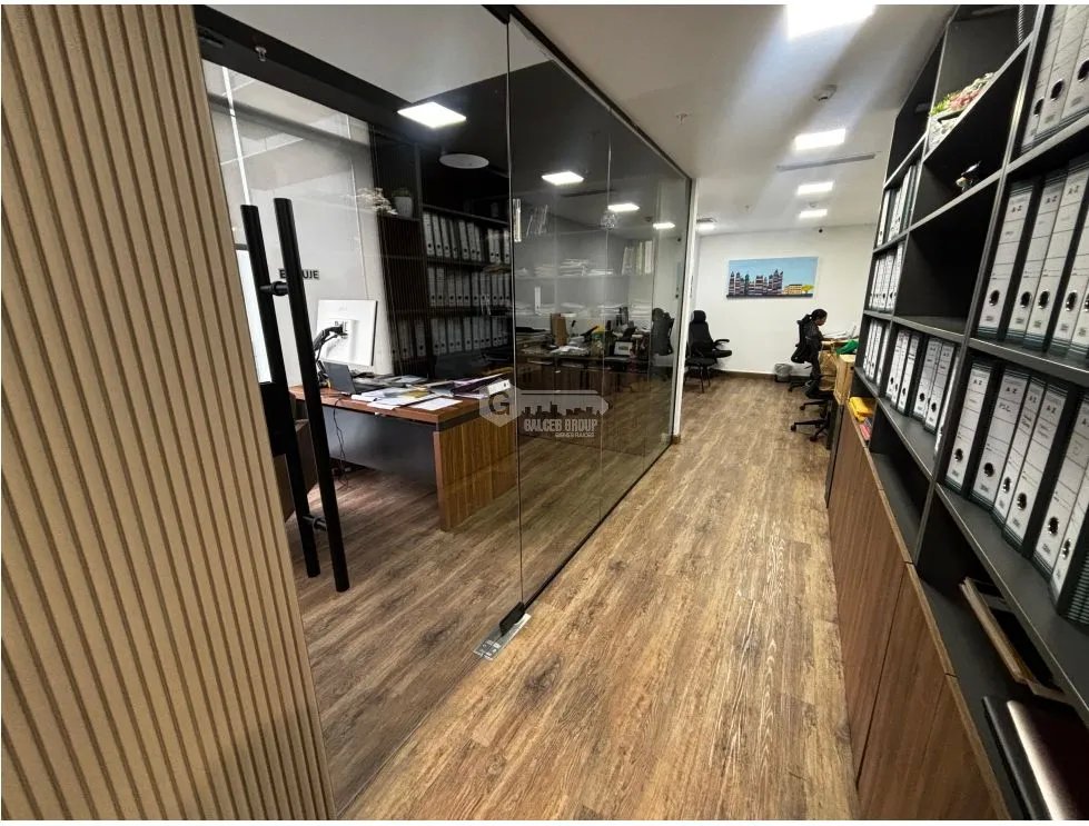 OFICINA / OBARRIO / PH SORTIS BUSINESS TOWER / 104 m2 / DIVISIONES