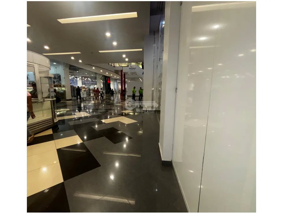 ARRAIJAN / WESTLAND MALL / LOCAL COMERCIAL / 78M / PLANTA BAJA