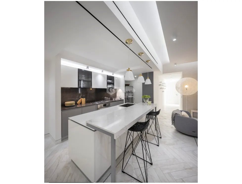 MARBELLA / WANDERS AND YOO / 144M / 2 HABITACIONES / AMOBLADO
