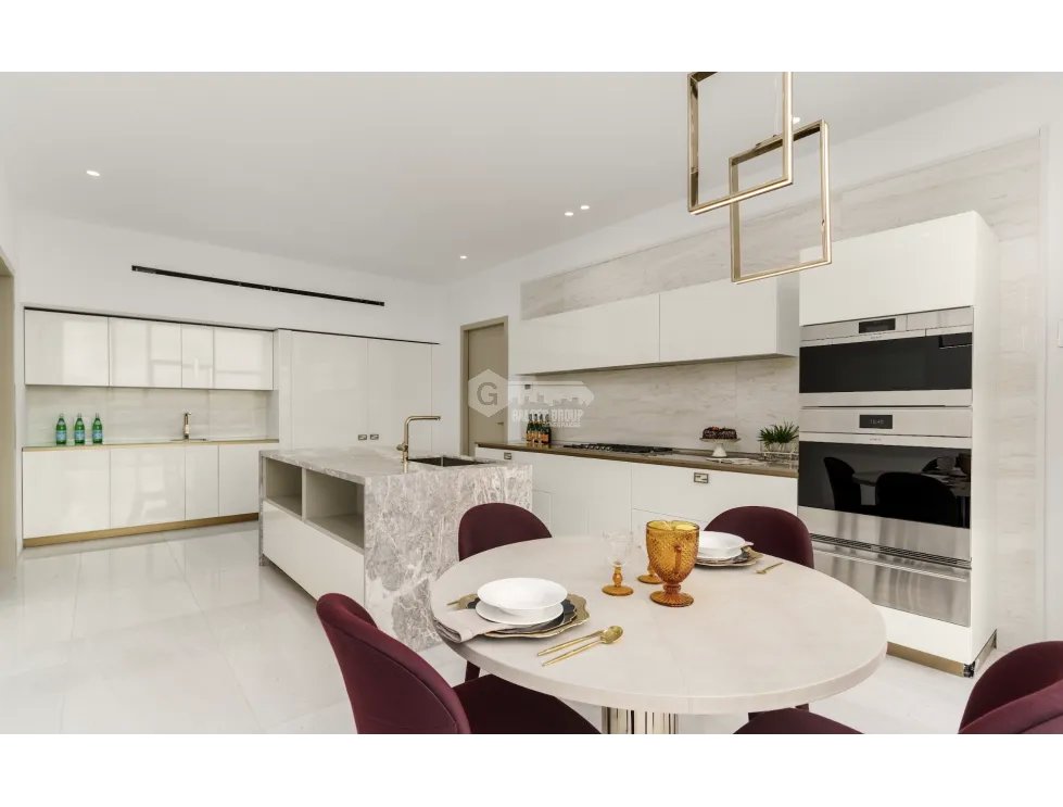 Apartment for sale in Santa Maria