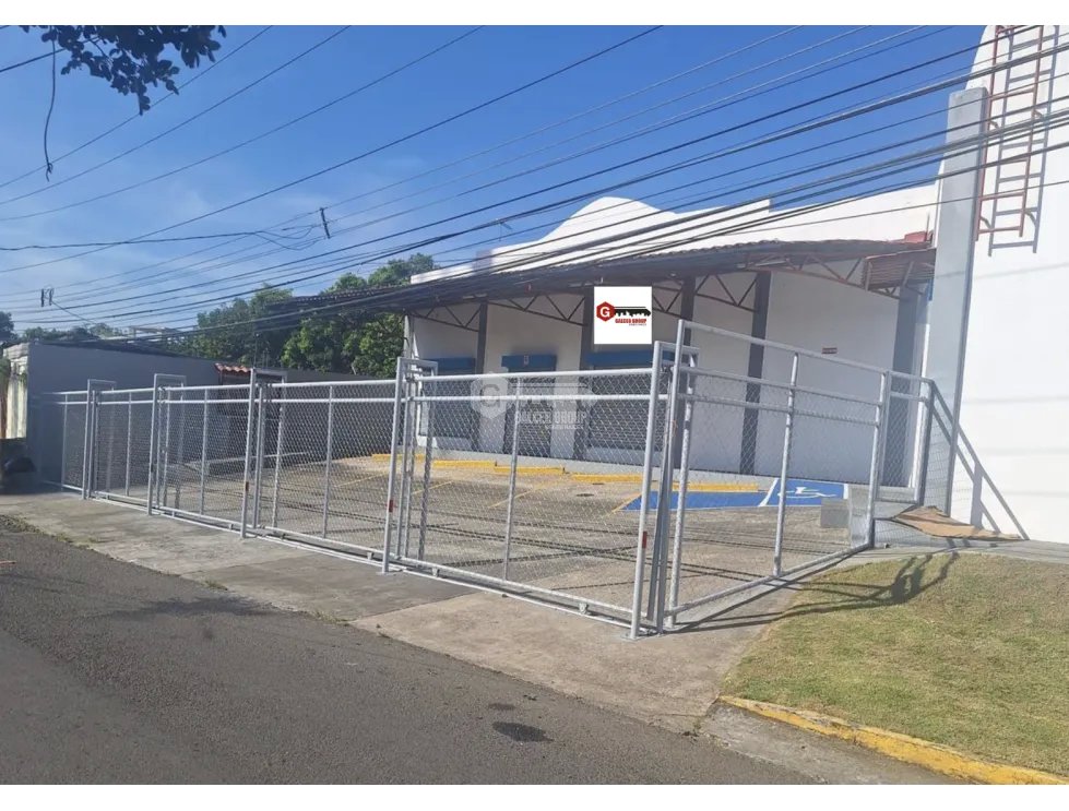 REMATE / EDIFICIO CON LOCALES COMERCIALES / DAVID CHIRIQUI / 395M JC