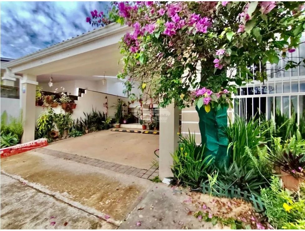 ARRAIJAN / PLAYA DORADA/ URB. ALAMAR / 285M / 4 HABITACION / TERRAZA
