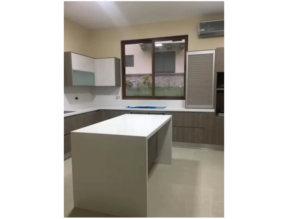 Single Family House for rent in Clayton
