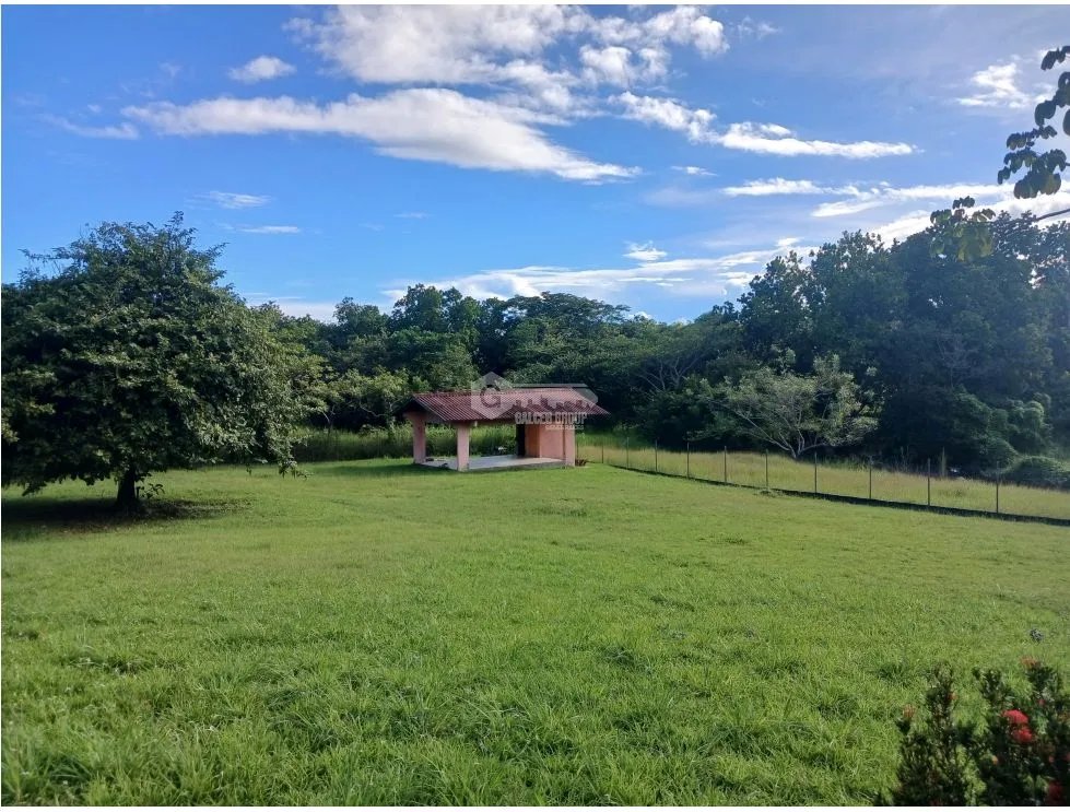 TERRENO / EL HIGO SAN CARLOS /1516M / GAZEBO DE CEMENTO