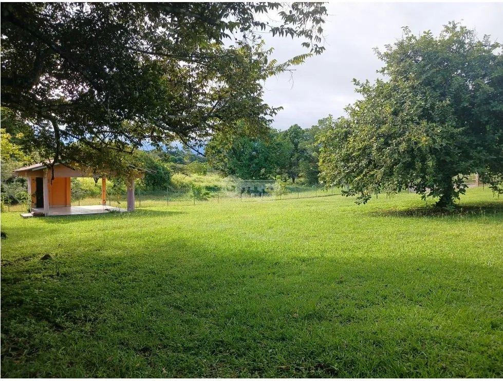 TERRENO / EL HIGO SAN CARLOS /1516M / GAZEBO DE CEMENTO