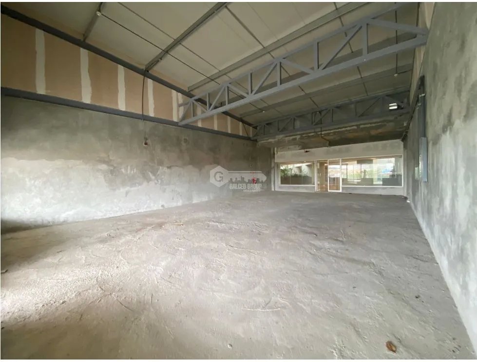 LOCAL COMERCIAL / PASEO ALBROOK / PLANTA ALTA / 246M / TERRAZA