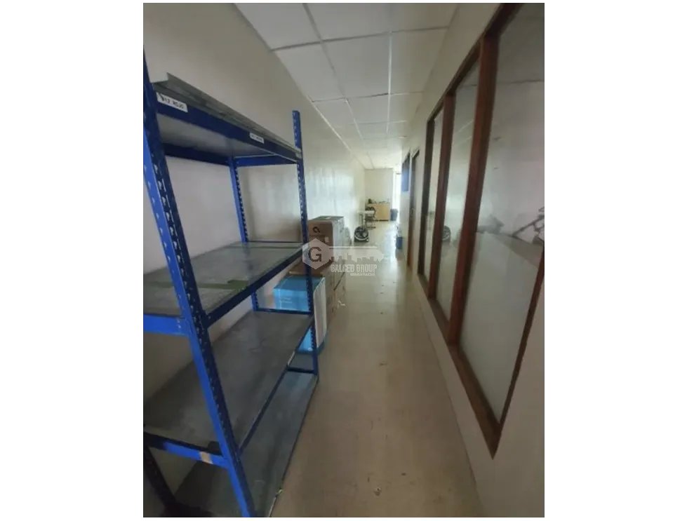VIA ESPAÑA / PLAZA LAS PIRAMIDES / 131.68M / LOCAL COMERCIAL JC
