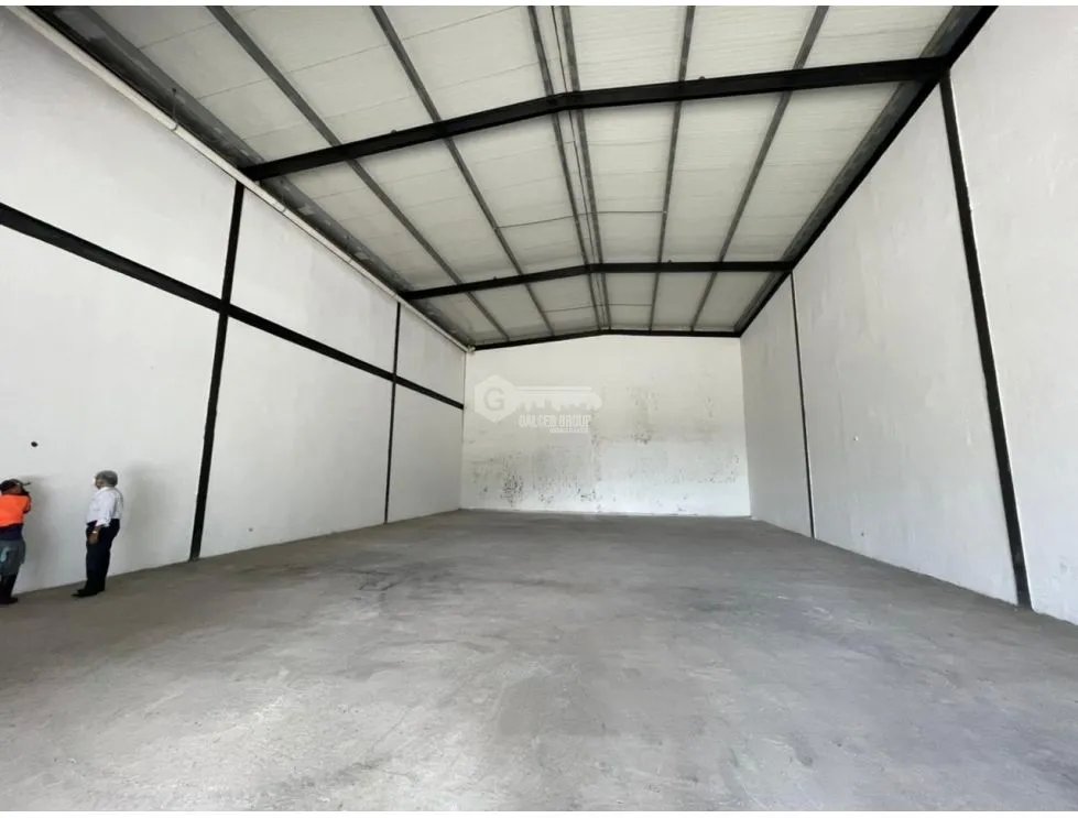 GALERA / JUAN DIAZ / PARQUE INDUSTRIAL / 500 M / MEZZANINE