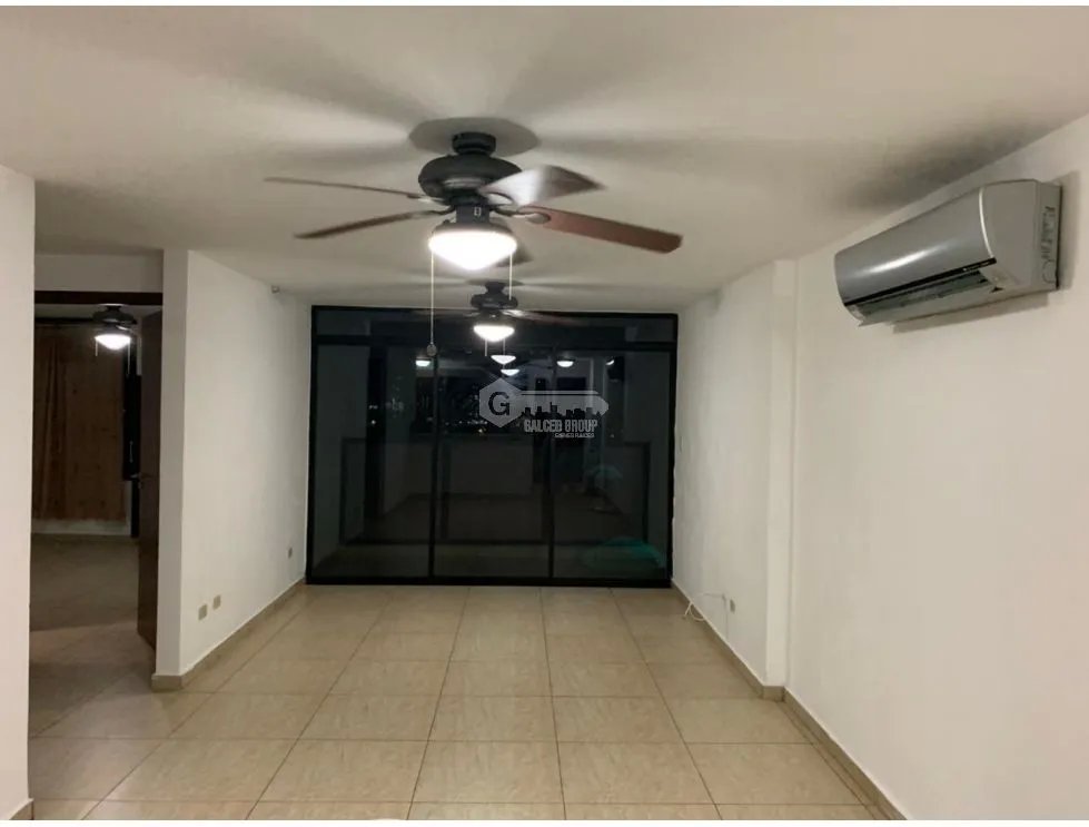 Apartment for sale in Condado del Rey