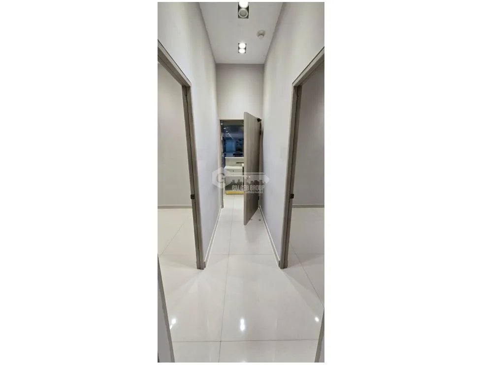 COSTA DEL ESTE / CONSULTORIO / ATRIO MALL / 84M