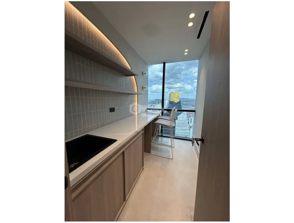 Office for rent in Calle 50