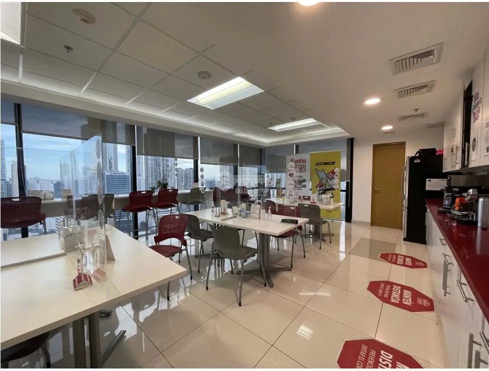 CALLE 50 / TOWER FINANCIAL CENTER / OFICINA / 990 M / AMOBLADA