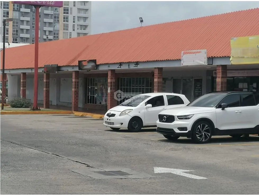 DON BOSCO / PLAZA TOCUMEN / LOCAL COMERCIAL / 160M / VIA PRINCIPAL