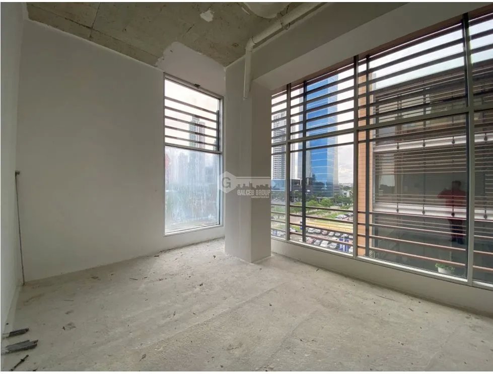 Office for sale in Costa del Este
