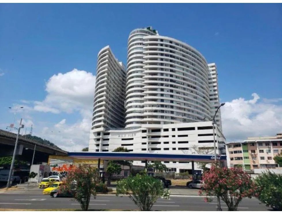 AVE BALBOA / OFICINA /  PH BAY VIEW / 52 M / PISO ALTO / BALCON