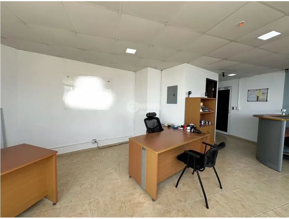 AVE BALBOA / OFICINA /  PH BAY VIEW / 52 M / PISO ALTO / BALCON