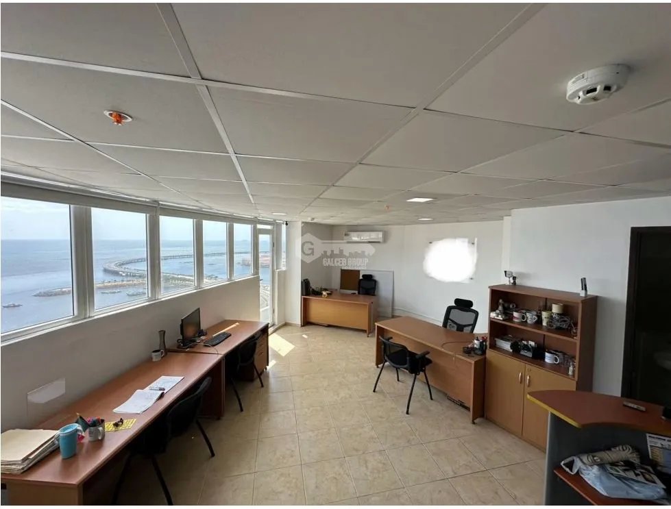 AVE BALBOA / OFICINA /  PH BAY VIEW / 52 M / PISO ALTO / BALCON
