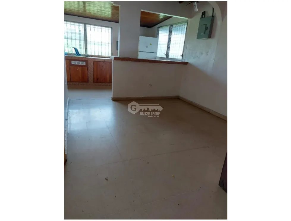 LA CHORRERA / FUENTES DEL CHASE / 425 M / 3 HABITACION / ESQUINA