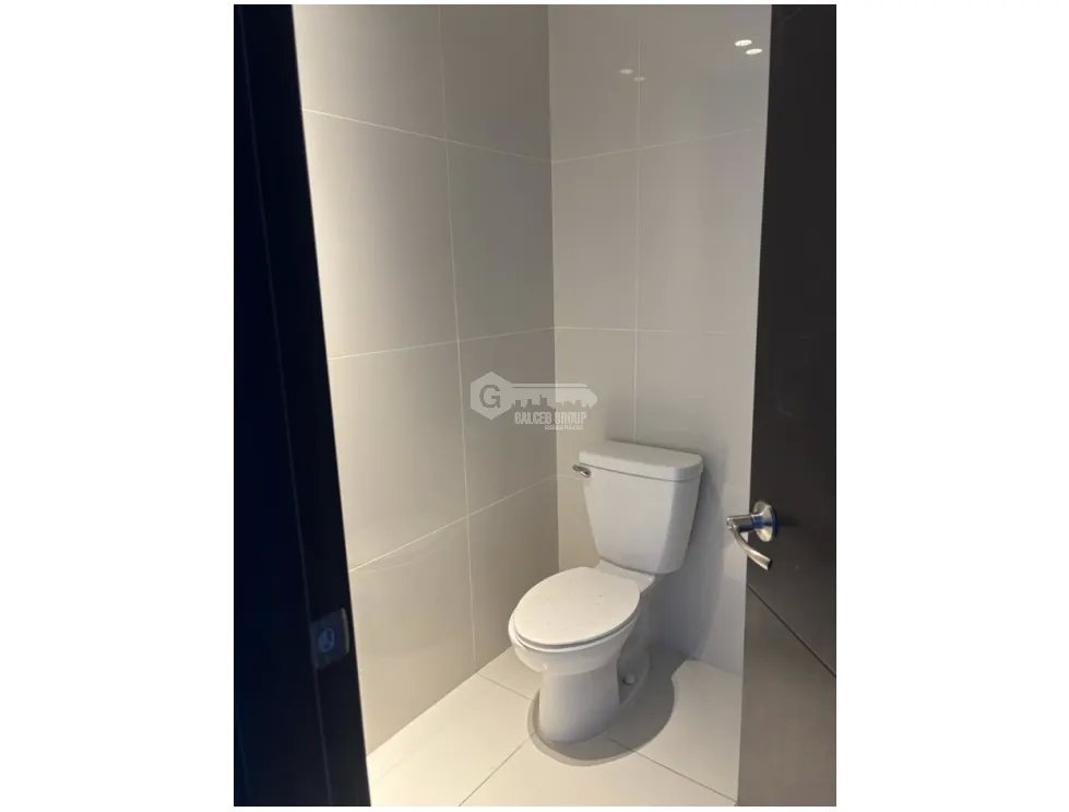 Office for rent in Costa del Este