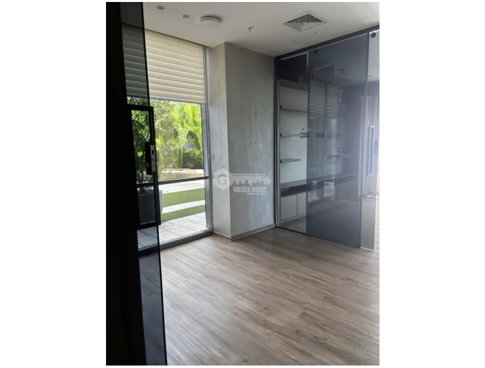 Office for rent in Costa del Este
