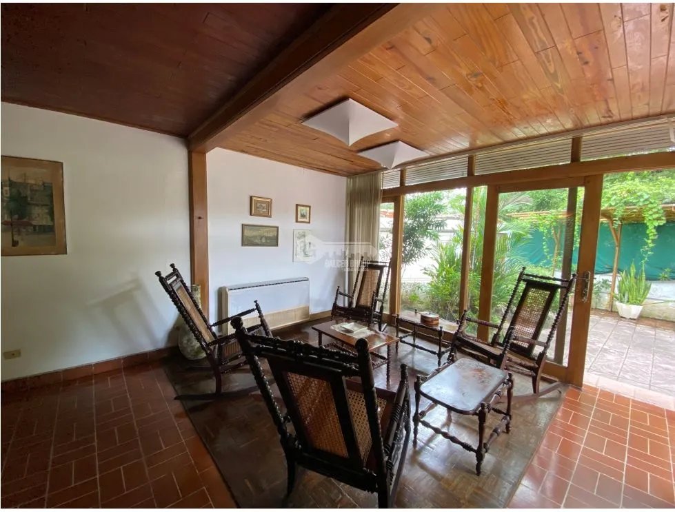 SAN FRANCISCO / PARQUE OMAR / 3 HABITACION / PISCINA / 804 M2 /JC