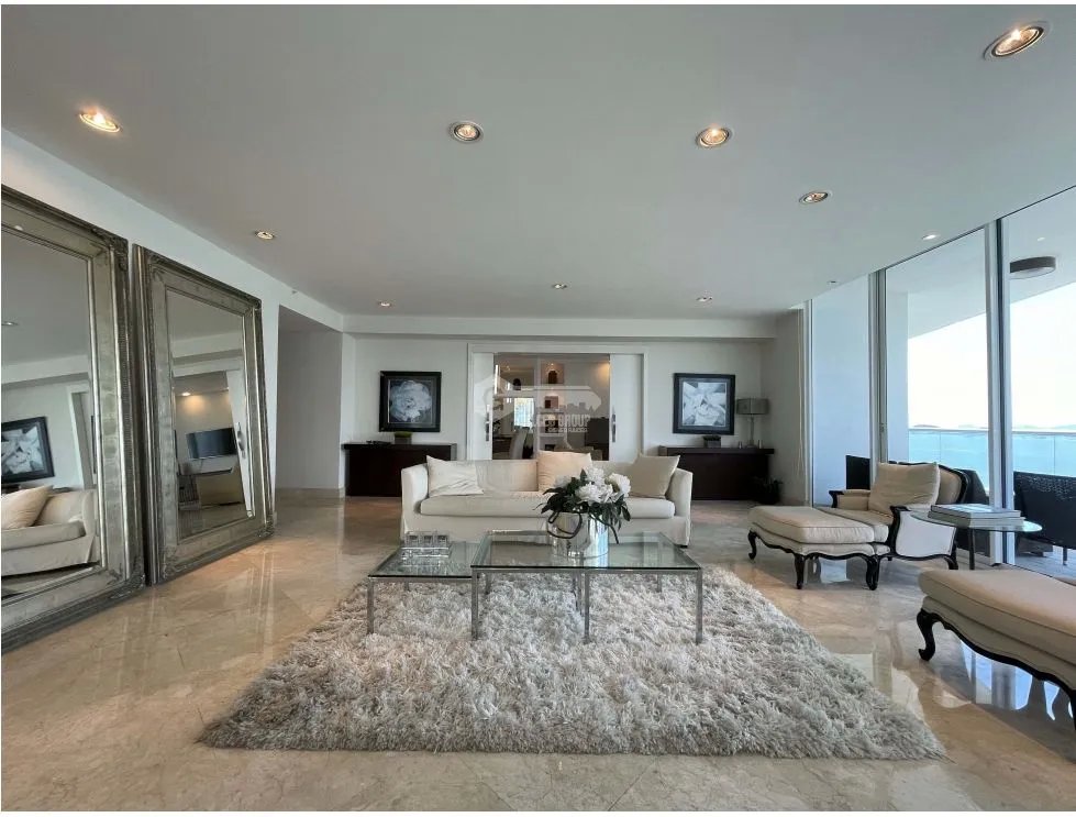 PUNTA PAITILLA  / PH THE POINT / 4 HABITACIONES / 500 M2 /  AMOBLADO