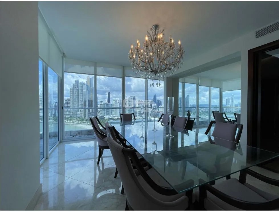 PUNTA PAITILLA  / PH THE POINT / 4 HABITACIONES / 500 M2 /  AMOBLADO