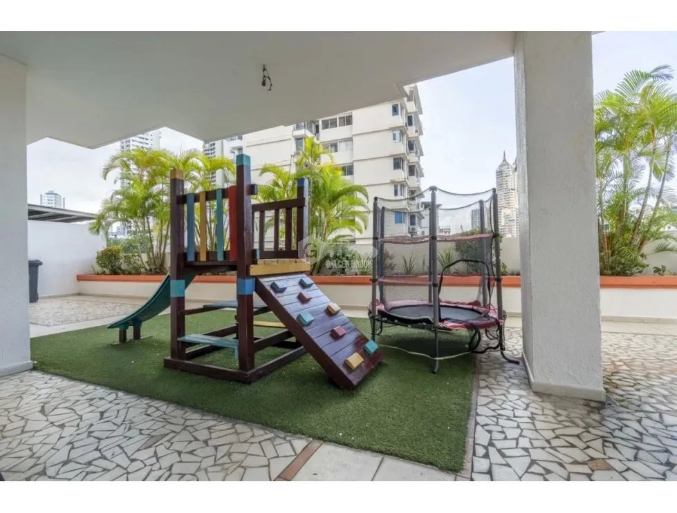 VIA ARGENTINA / MANDALAY / 120M / 3 HABITACIONES / 2 PARKING / BALCON