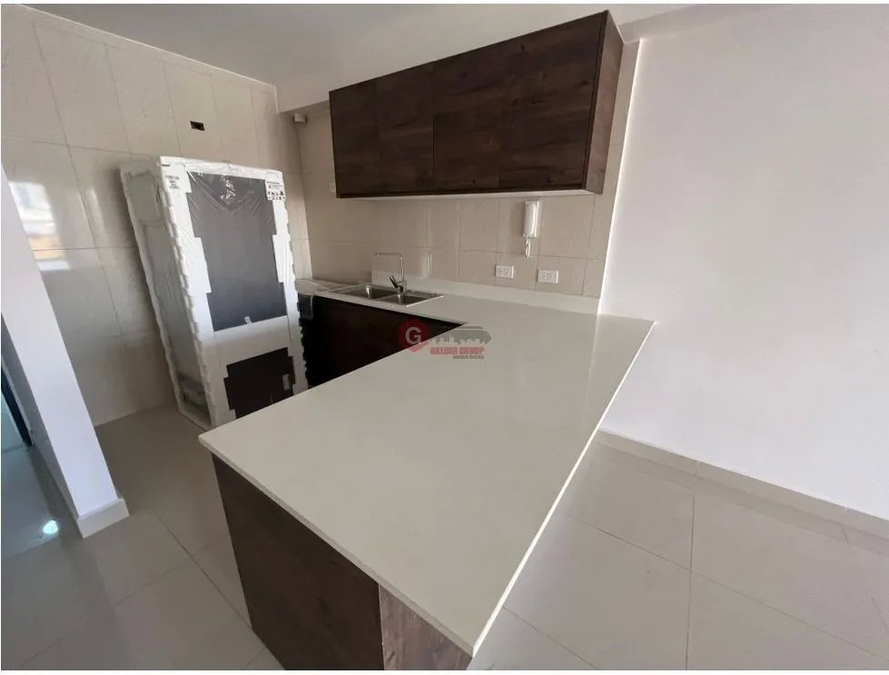 Apartment for rent in Via Espana