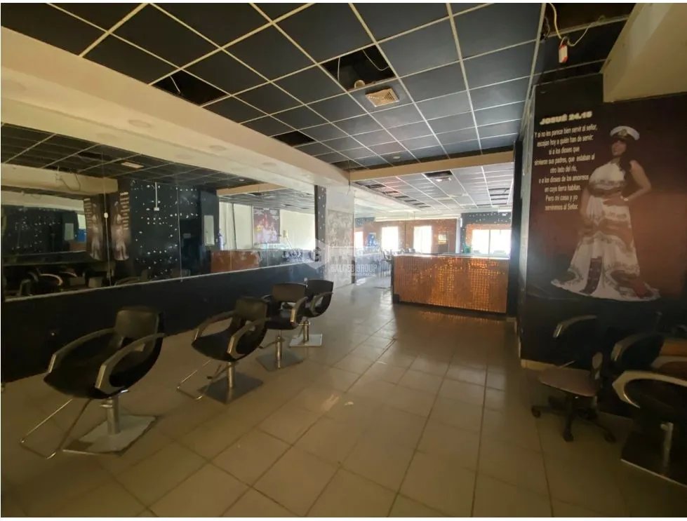 LOS ANDES /  LOCAL COMERCIAL / 110 M / PLANTA ALTA / ESTACION DEL TREN