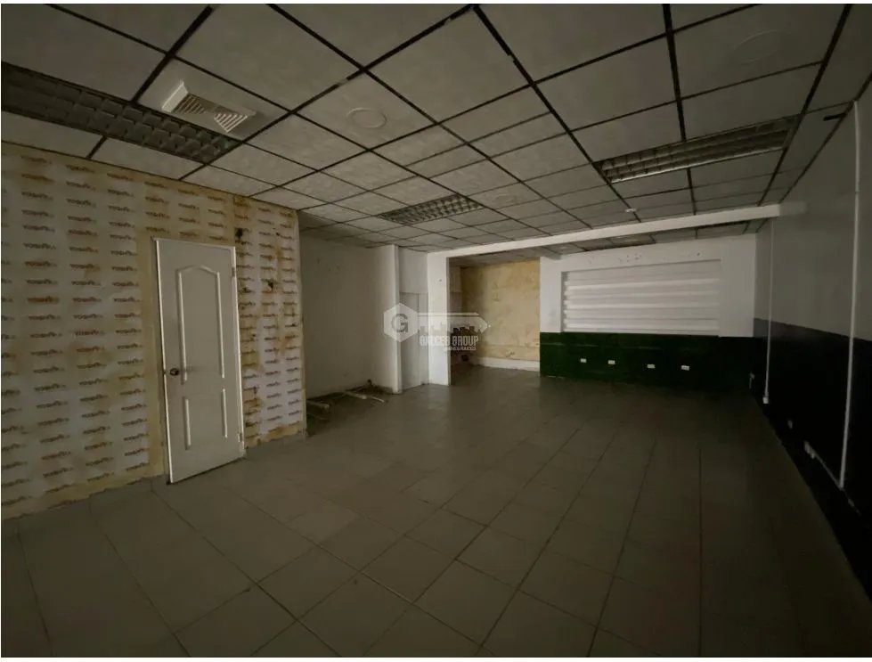 LOS ANDES /  LOCAL COMERCIAL / 110 M / PLANTA ALTA / ESTACION DEL TREN
