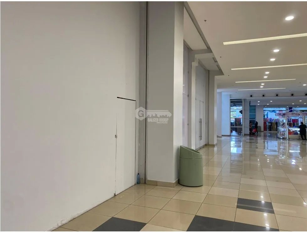 ARRAIJAN / WESTLAND MALL / LOCAL COMERCIAL / 60 M / PLANTA BAJA