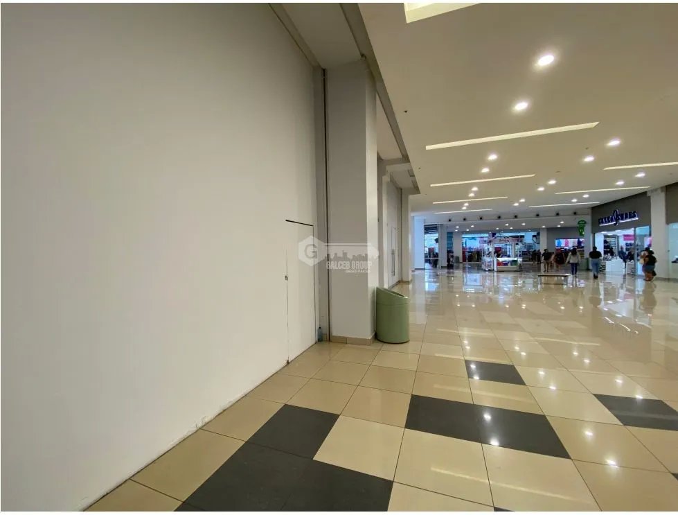 ARRAIJAN / WESTLAND MALL / LOCAL COMERCIAL / 60 M / PLANTA BAJA