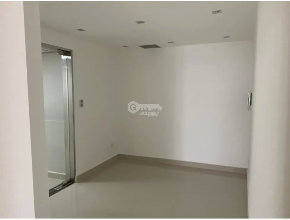 AVE. BALBOA / OFICINA / BAY MALL / 103M