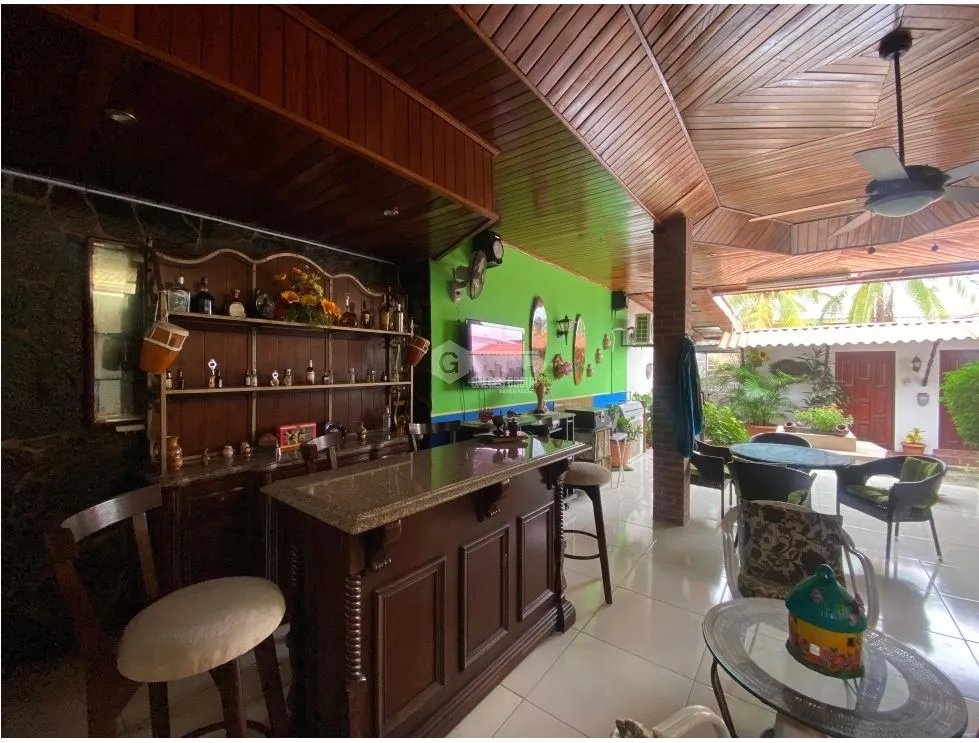 SAN ANTONIO / 225M / 5 HABITACION / ANEXO / TERREZA