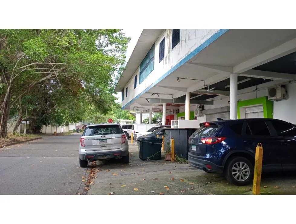 ANCON / LOCAL COMERCIAL / 100M / DIVISONES / VACIO / PLANTA ALTA