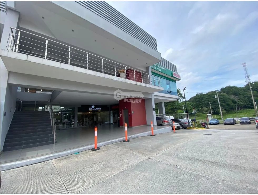 LOCAL / CENTENNIAL PLAZA / 60M / PISO 2 / FRENTE A MCDONALDS JC