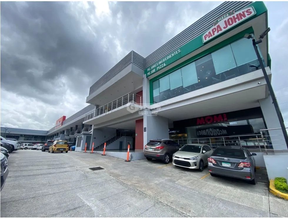 LOCAL / CENTENNIAL PLAZA / 60M / PISO 2 / FRENTE A MCDONALDS JC