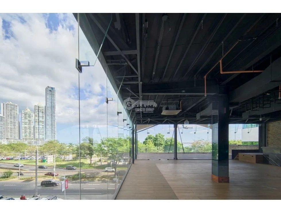 AV BALBOA / LOCAL COMERCIAL / BALBOA BOUTIQUES / 339 M2 / ROOFTOP
