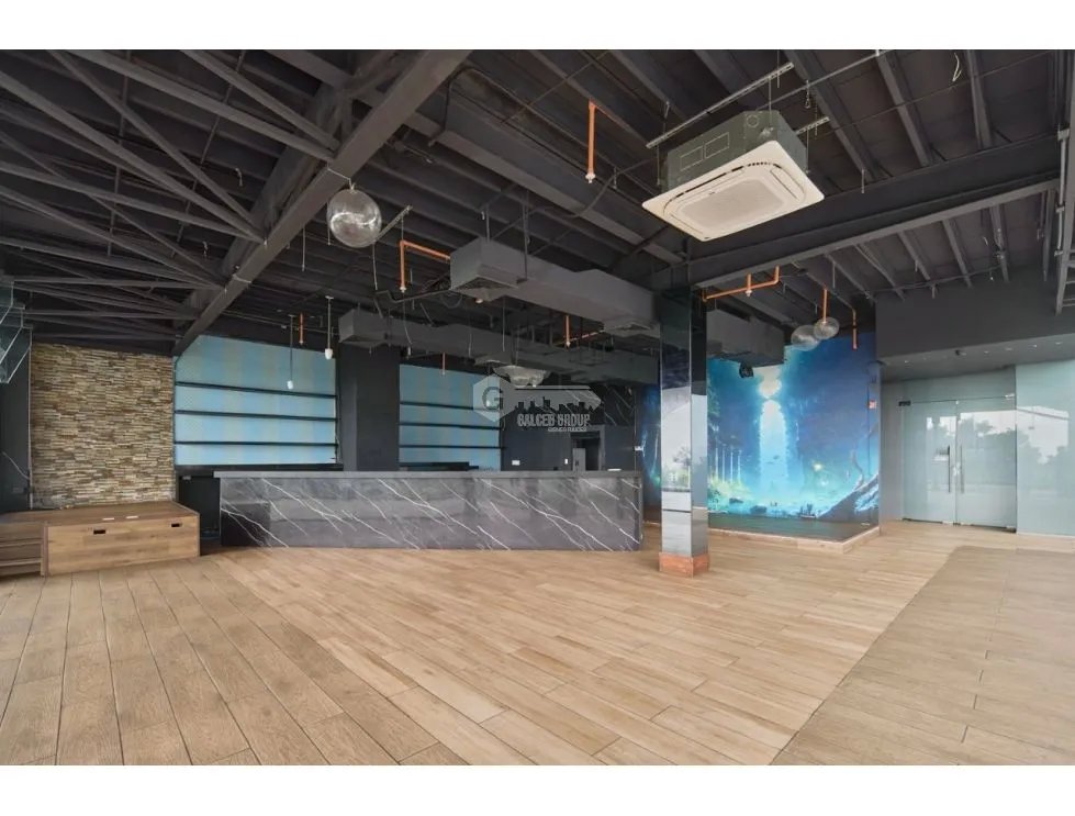 AV BALBOA / LOCAL COMERCIAL / BALBOA BOUTIQUES / 339 M2 / ROOFTOP