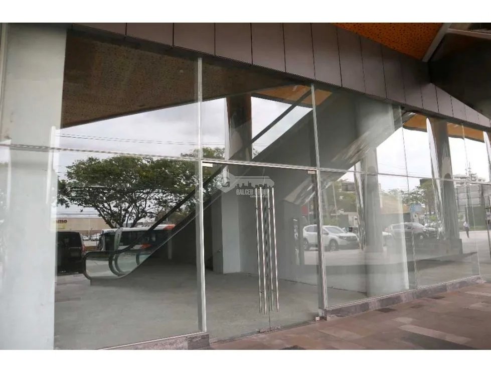 LOCAL / DORADO CITY CENTER / 189M /  ACCESIBLE  / ALTO TRÁFICO JC