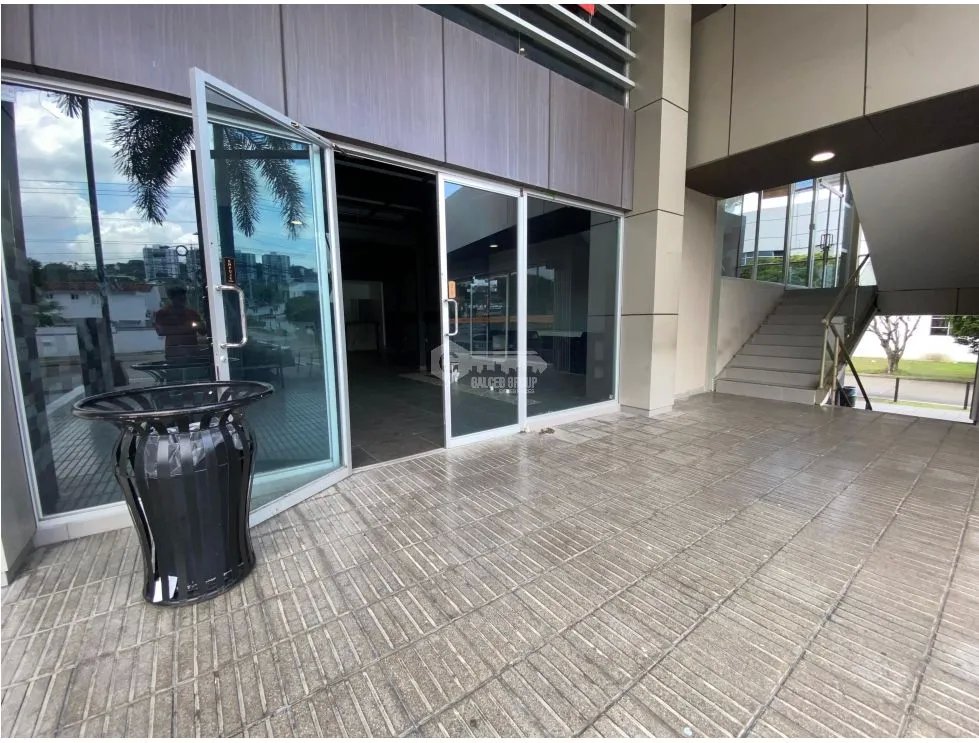 LOCAL COMERCIAL / ALTOS DE PANAMA / 196 M2 / PLAZA NORTE / 2 NIVEL