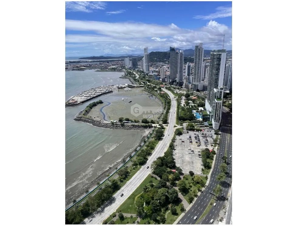 Office for rent in Calle 50