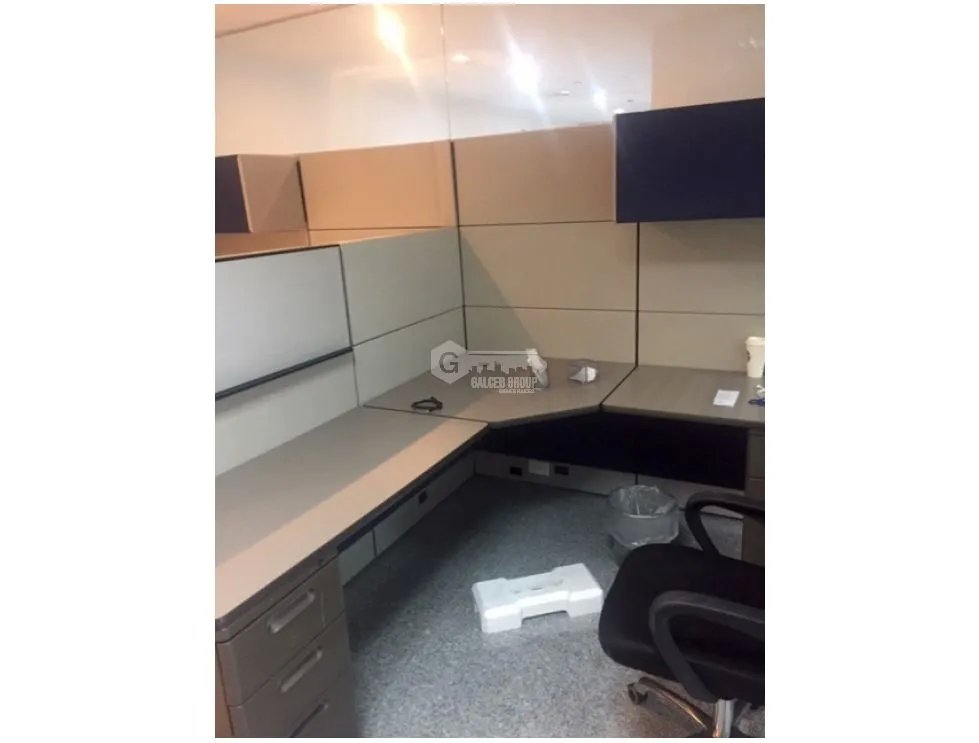 CALLE 50 / OFICINA / TORRE BICSA / 199M / DIVISIONES / VISTA AL MAR /J