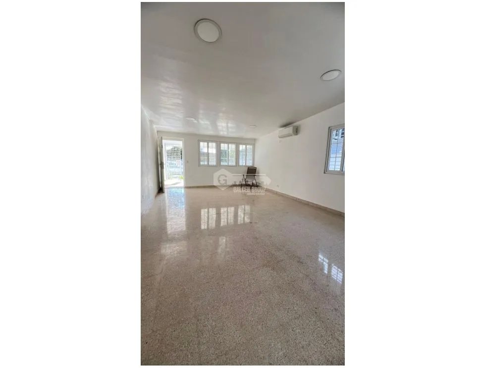 BETANIA / URB LOS ANGELES / 396M / TERRAZA / PATIO TRASERO JC